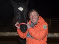 2017 - Voradventtfeier mit Prominenten. auf Gut Aiderbichl in Henndorf bei Salzburg : Voradventfeier, Adventfeier, Prominente, Gut Aiderbichl, Tierhof, Tierheim, Gnadenhof, Tierasyl, Jonny, Hill, Pferd, Musikproduzent, Sänger, Saenger
