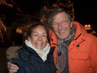2017 - Voradventtfeier mit Prominenten. auf Gut Aiderbichl in Henndorf bei Salzburg : Voradventfeier, Adventfeier, Prominente, Gut Aiderbichl, Tierhof, Tierheim, Gnadenhof, Tierasyl, Jonny, Hill, Helga, Musikproduzent, Sänger, Saenger