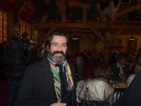 2017 - Voradventtfeier mit Prominenten. auf Gut Aiderbichl in Henndorf bei Salzburg : Voradventfeier, Adventfeier, Prominente, Gut Aiderbichl, Tierhof, Tierheim, Gnadenhof, Tierasyl, Mauro, Bergonzli, Maler, Bildhauer, Künstler, Kuenstler
