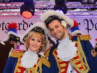 2017023 276k Fettdonnerstag AC : Karneval, Aachen, Rheinland, Altweiberfastnacht, Festzelt, Katschhof, närrische Zeit, naerrische Zeit, fünfte Jahreszeit, fuenfte Jahreszeit, Rehinland, Nordrhein-Westfalen, Deutschland, Fasching, Kartnevalstreibe Faschingstreiben, Karnevals, Karnevalsgilde, Faschingsgilde, Öcher Penn, Oecher Penn