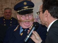 2017 - Traditions-Kaiserzug von Attnang-Puchheim nach Bad Ischl : Kaiserzug, Tradition, historisch, Touristenattraktion, Salzkammergut, Fremdenverkehrsattraktion, Eisenbahn, Spektakel, Aktuere, Interview, Bahnbeamte, höherer Beamter, hoeherer Beamter, Bart