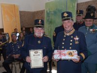 2017 - Traditions-Kaiserzug von Attnang-Puchheim nach Bad Ischl : Kaiserzug, Tradition, historisch, Touristenattraktion, Salzkammergut, Fremdenverkehrsattraktion, Eisenbahn, Spektakel, Ehrung, verdiente Mitarbeiter, Leiter, Karl, Reiter, Reitter, Geschenk