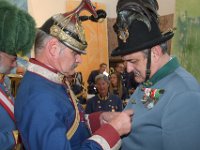 2017 - Traditions-Kaiserzug von Attnang-Puchheim nach Bad Ischl : Kaiserzug, Tradition, historisch, Touristenattraktion, Salzkammergut, Fremdenverkehrsattraktion, Eisenbahn, Spektakel, Ehrung, verdiente Mitarbeiter, Oberst, Offizier, Franz, Prandstätter, Prandstaetter, Kavallerie, Kaiserschützen, Kaiserschuetzen, Federhut, Kuchl