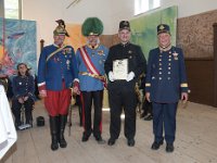2017 - Traditions-Kaiserzug von Attnang-Puchheim nach Bad Ischl : Kaiserzug, Tradition, historisch, Touristenattraktion, Salzkammergut, Fremdenverkehrsattraktion, Eisenbahn, Spektakel, Ehrung, verdiente Mitarbeiter, Kaiserdarsteller, Gerard, Fritz, Oberst, Kavallerie, Offizier, Franz, Prandstätter, Leiter, Karl, Reitter, Reiter, Schärpe, Orden, Bart, Federhelm