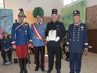 2017 - Traditions-Kaiserzug von Attnang-Puchheim nach Bad Ischl : Kaiserzug, Tradition, historisch, Touristenattraktion, Salzkammergut, Fremdenverkehrsattraktion, Eisenbahn, Spektakel, Ehrung, verdiente Mitarbeiter, Kaiserdarsteller, Gerard, Fritz, Oberst, Kavallerie, Offizier, Franz, Prandstätter, Leiter, Karl, Reitter, Reiter, Schärpe, Orden, Bart, Federhelm